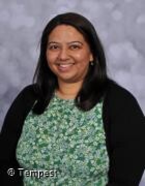 Mrs Dutta Image